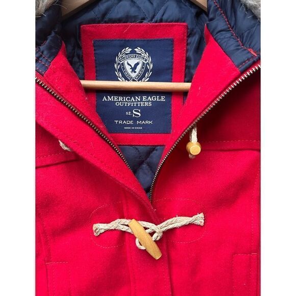 American Eagle Outfitters Red Toggle & Rope Duffle Wool Coat Jacket, Size Small - Picture 8 of 15
